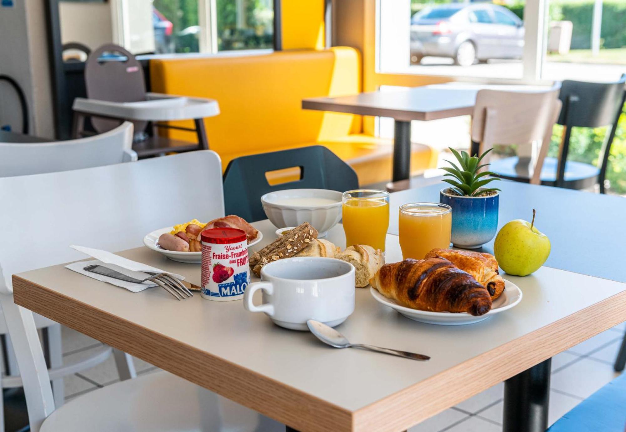 B&B Hotel Saint Jean De Maurienne Sainte-Marie-de-Cuines 외부 사진